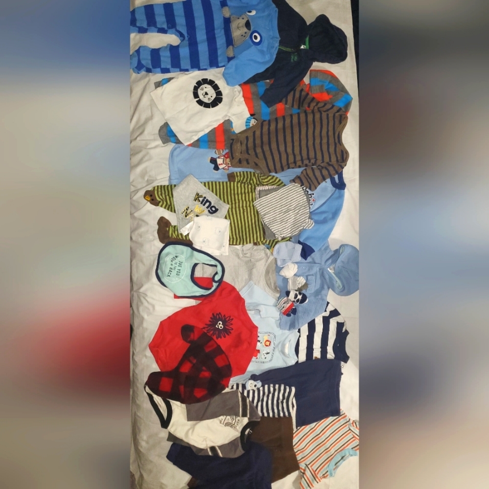 :*30 pc Lot Baby Boy Clothes 3-6 Months 3m Bodysuits Pants shirt Hats Bibs socks